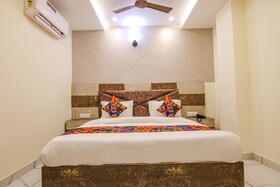 Meridian Inn By FabHotel