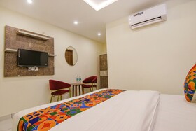 Meridian Inn By FabHotel