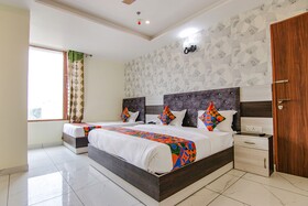 Meridian Inn By FabHotel