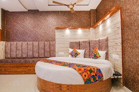 Meridian Inn By FabHotel