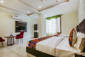 Meridian Inn By FabHotel