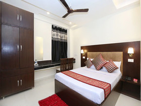 Hotel The Black Gold By OYO Rooms