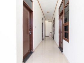 Sweet Lodge by OYO Rooms