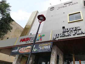 Hotel Jiwan Plaza by OYO Rooms