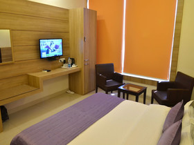 Hotel Polo Club by OYO Rooms