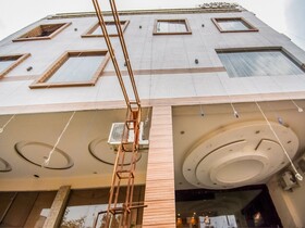 Uttam Residency by OYO Rooms