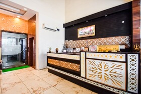 Uttam Residency by OYO Rooms