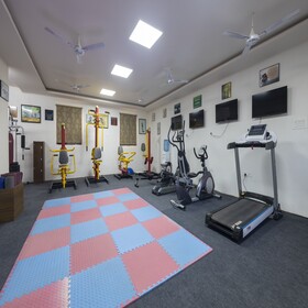 InnBox Farmstay - Rajpura