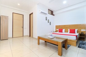 Hotel R K Grand By OYO Rooms