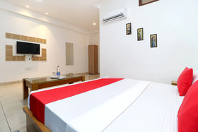 Hotel R K Grand By OYO Rooms
