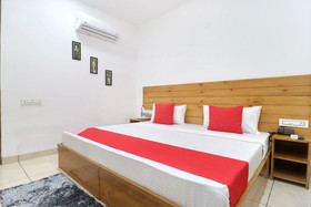Hotel R K Grand By OYO Rooms