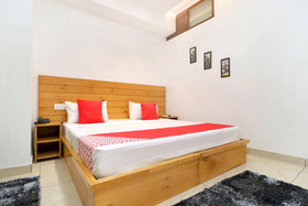 Hotel R K Grand By OYO Rooms