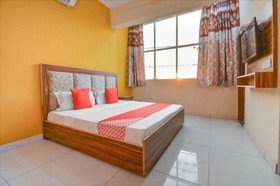 Hotel SK Grand by OYO Rooms