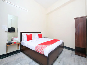OYO 14326 Hotel D Plaza