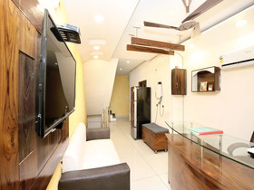 OYO 15620 Hotel Dynasty
