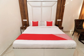 Hotel Grand Vista By OYO Rooms