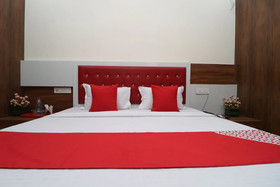 Hotel J&B By OYO Rooms