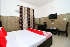 Hotel Punjab Residency By OYO Rooms