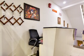 Hotel Purple Residency by OYO Rooms