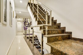 Hotel Purple Residency by OYO Rooms