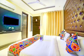 Hotel The Diamond by FabHotels