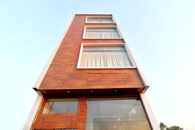 OYO 19716 Hotel Shanay