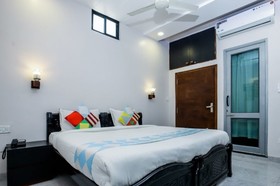 Shaleen Elegance Homestay