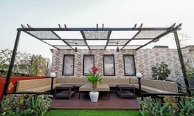 Hotel Alishaan