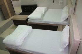 Hotel Bajaj Lake Palace