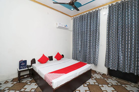 Hotel 4 U By OYO Rooms