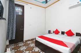 Hotel 4 U By OYO Rooms