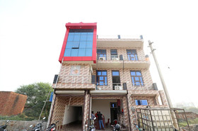 Hotel 4 U By OYO Rooms