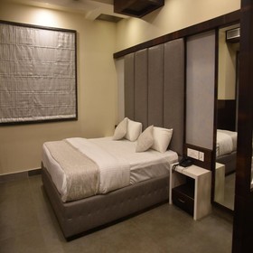Hotel Shanti Vilas
