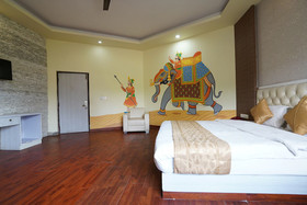 Hotel Clarks Inn Neemrana