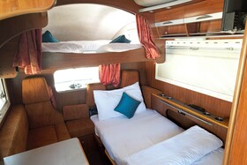 Treehouse Sunrise Resort & Caravan Park