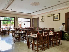 The Birders Inn