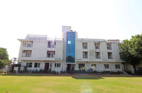 Maha Nandini Resort by OYO Rooms