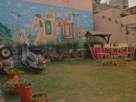 Chandra Niwas Guest House
