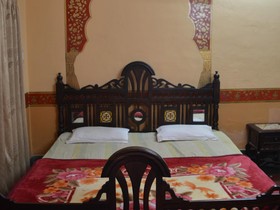 Chandra Niwas Guest House