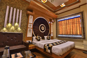 Hotel Bharat Palace