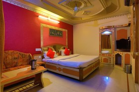 Hotel Bharat Palace