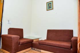 Hotel Metro Palace By OYO Rooms