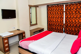 Hotel Metro Palace By OYO Rooms