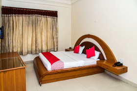 Hotel Metro Palace By OYO Rooms