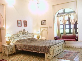 Bassi Fort Palace