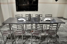 Hotel Kirti Plaza