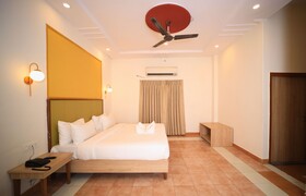 Kenth Hari Resort Dhaulpur by Shrigo Hotels