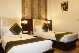 TGI Apple Inn, Jaipur
