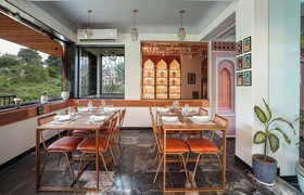 Artisav House