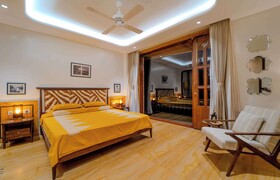 Artisav House